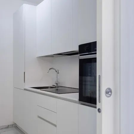 Superior Station Apartman Bologna